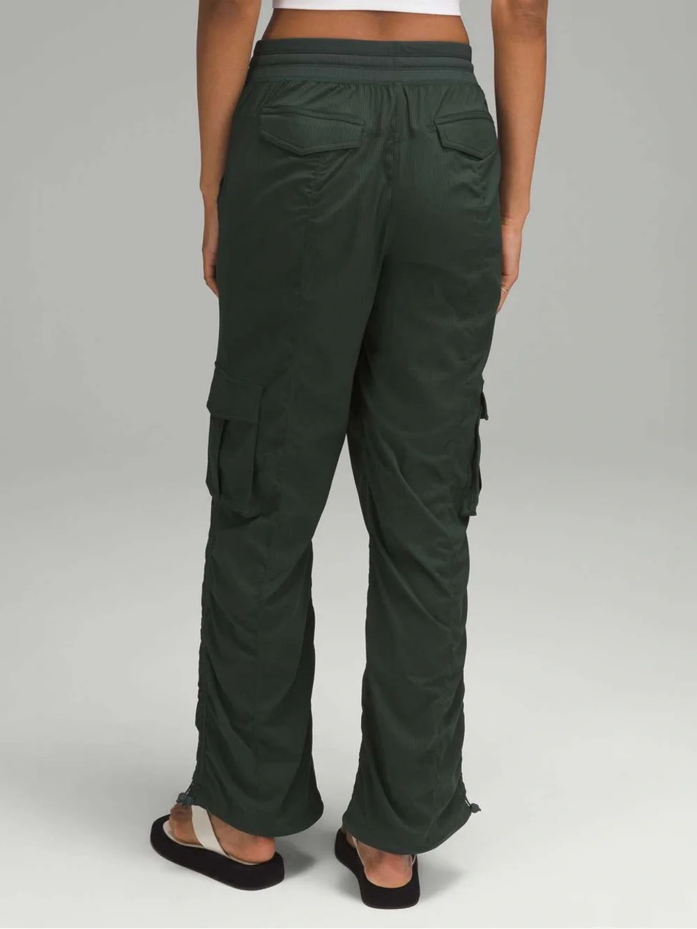 Lululemon Dance Studio Relaxed-Fit Mid-Rise Cargo Pant Legacy Green Size 12 - Picture 2 of 10
